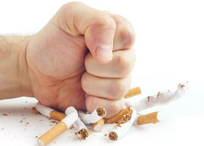 اقدامات مرکز خدمات جامع سلامت صالح آباد در هفته ملی بدون دخانیات