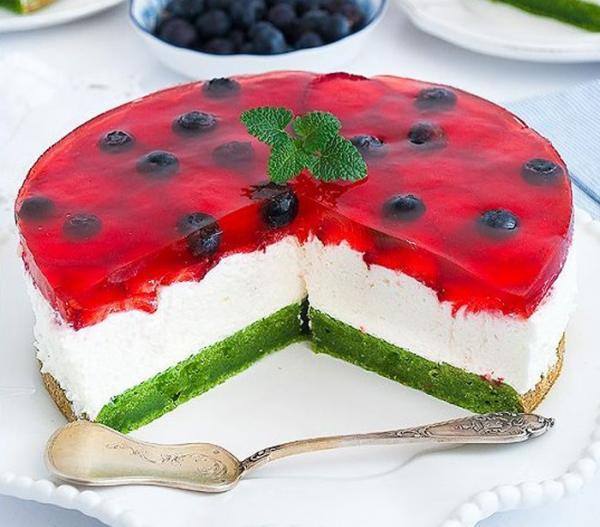 15 مدل تزیین کیک با ژله برای یک پذیرایی هیجان انگیز